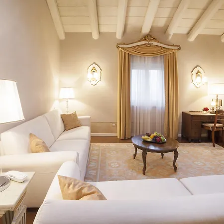 Гостьовий будинок Relais Fra' Lorenzo Верона