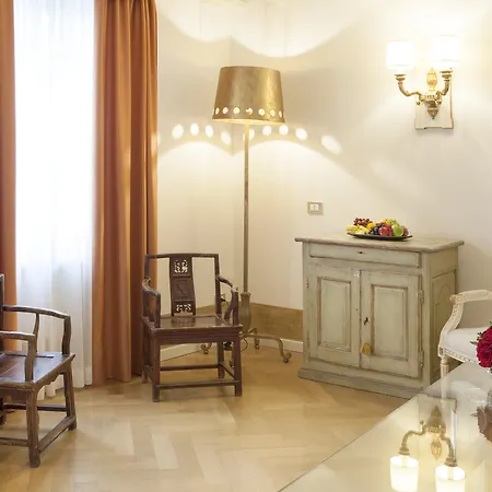 Гостьовий будинок Relais Fra' Lorenzo 5*