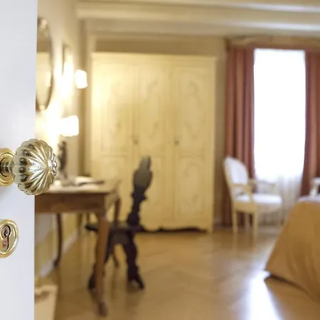 Relais Fra' Lorenzo 5* Верона