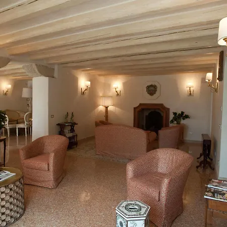Relais Fra' Lorenzo 5*