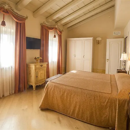 Гостьовий будинок Relais Fra' Lorenzo