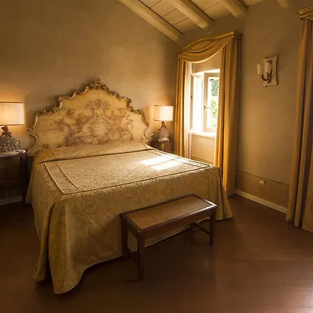 Relais Fra' Lorenzo 5*