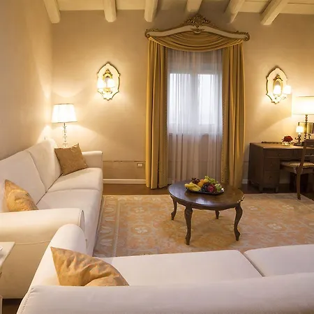 Relais Fra' Lorenzo Гостьовий будинок Верона